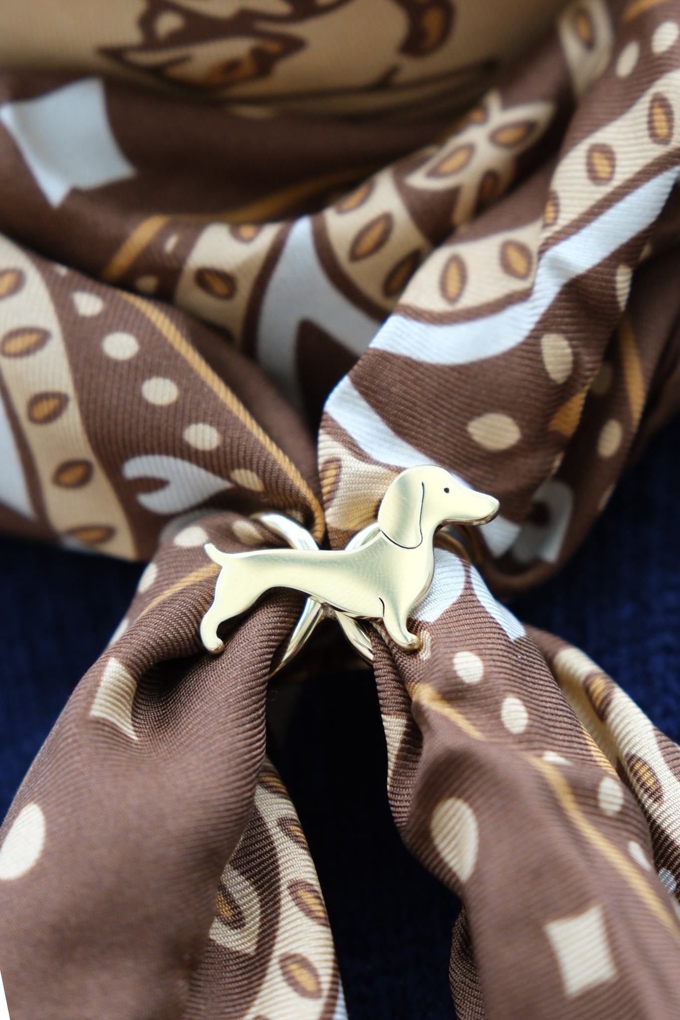 Golden infinity rings