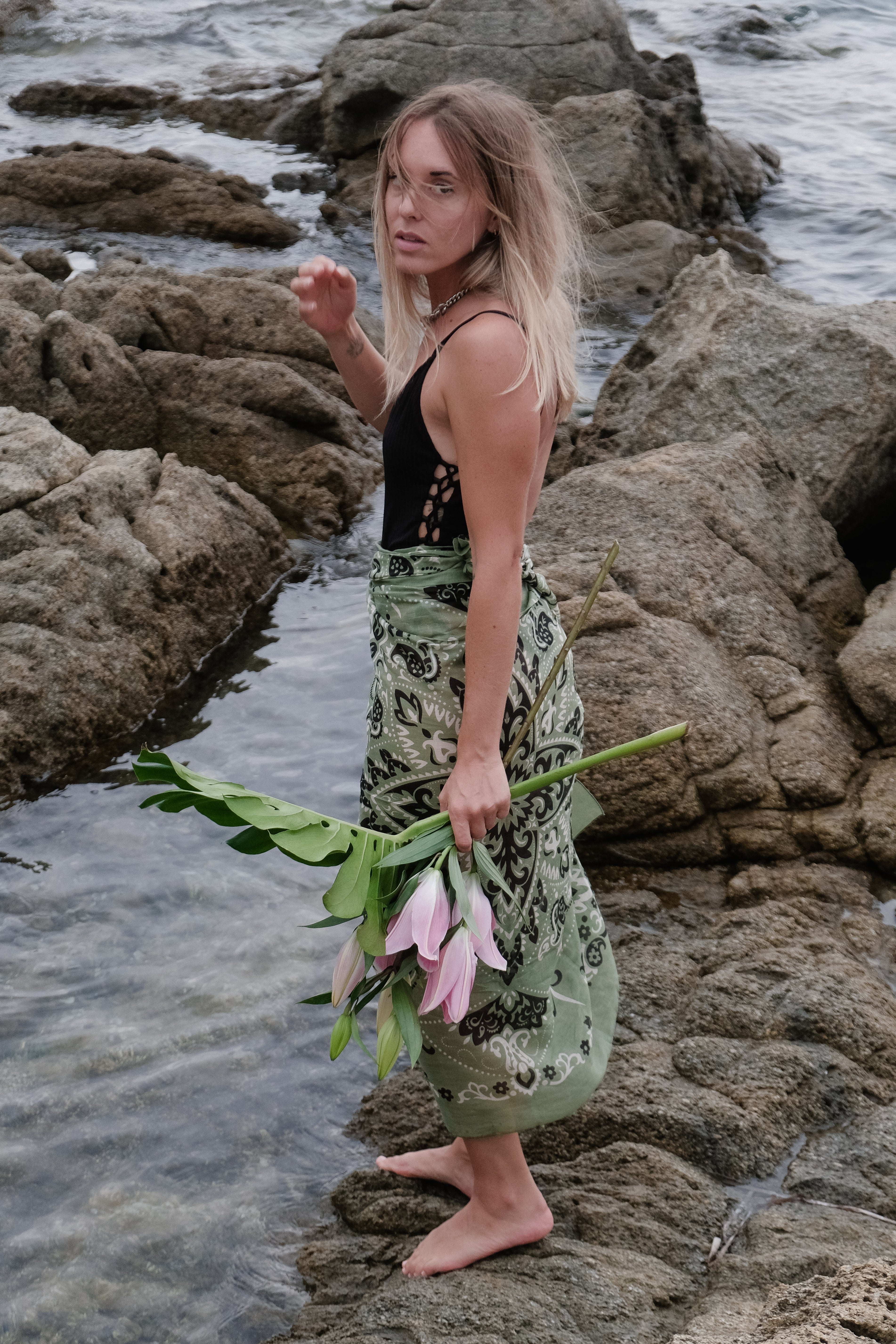 Large natural green Costa Brava scarf