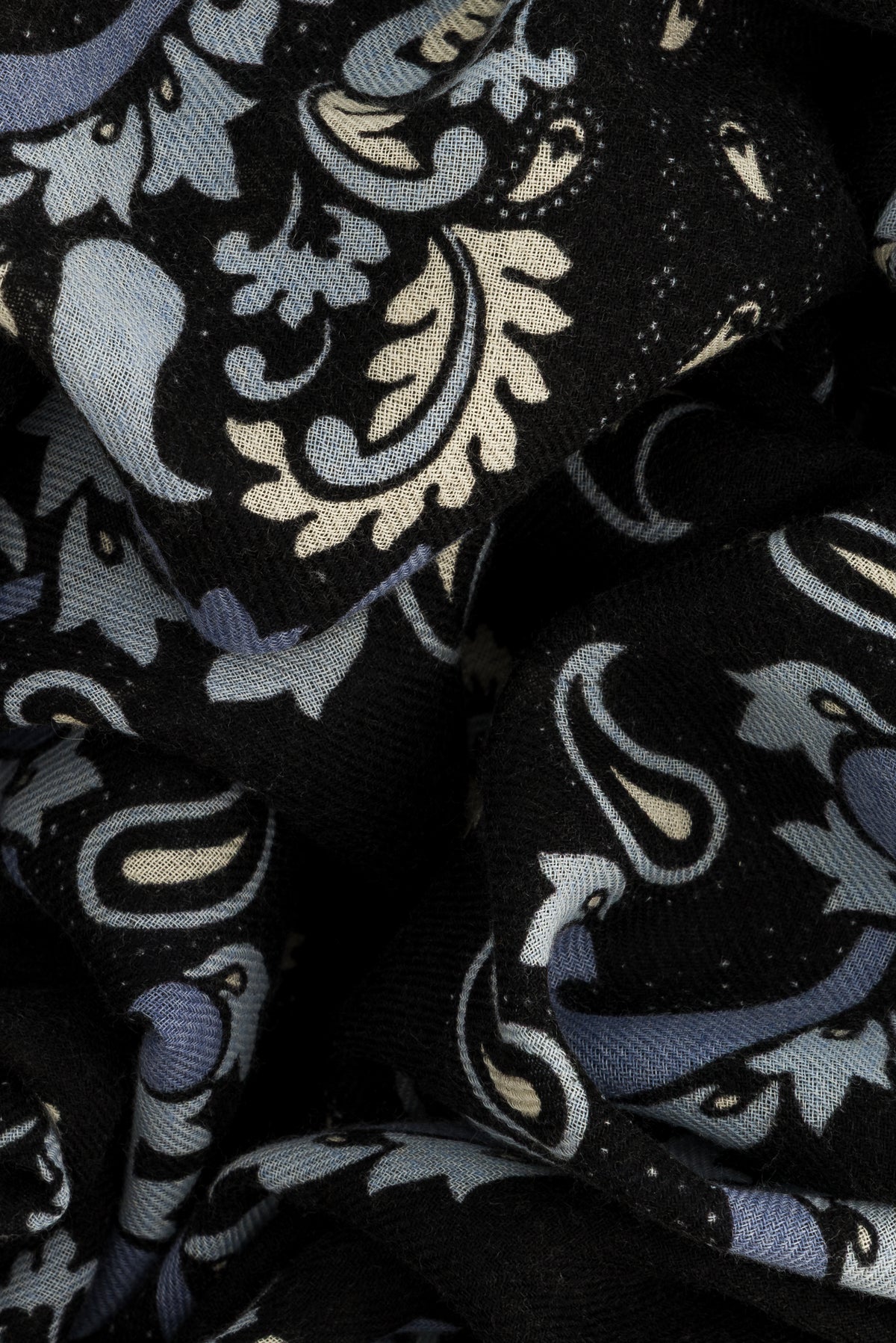 Bandana Flowers Black WC