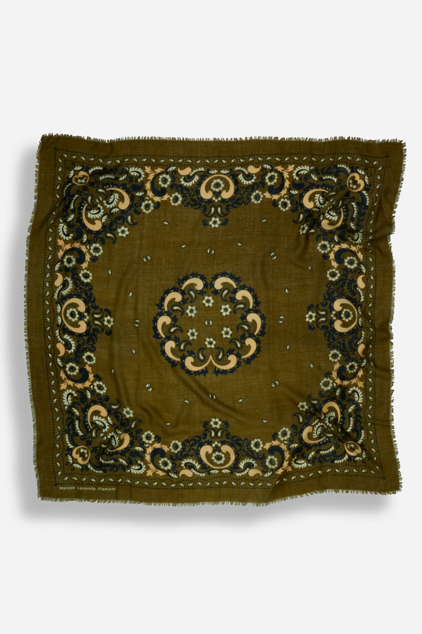 Bandana Flowers Army WC