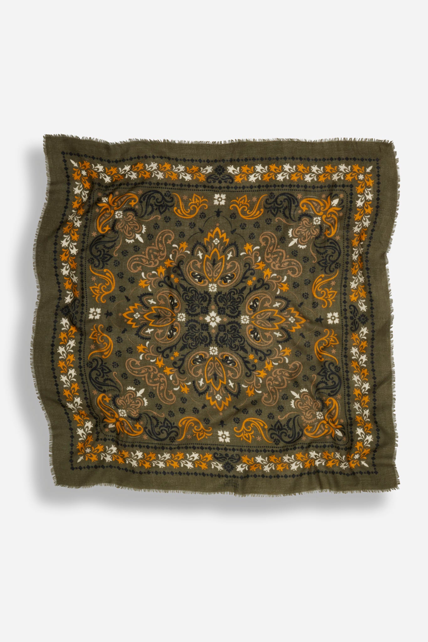 Bandana Great Falls WC