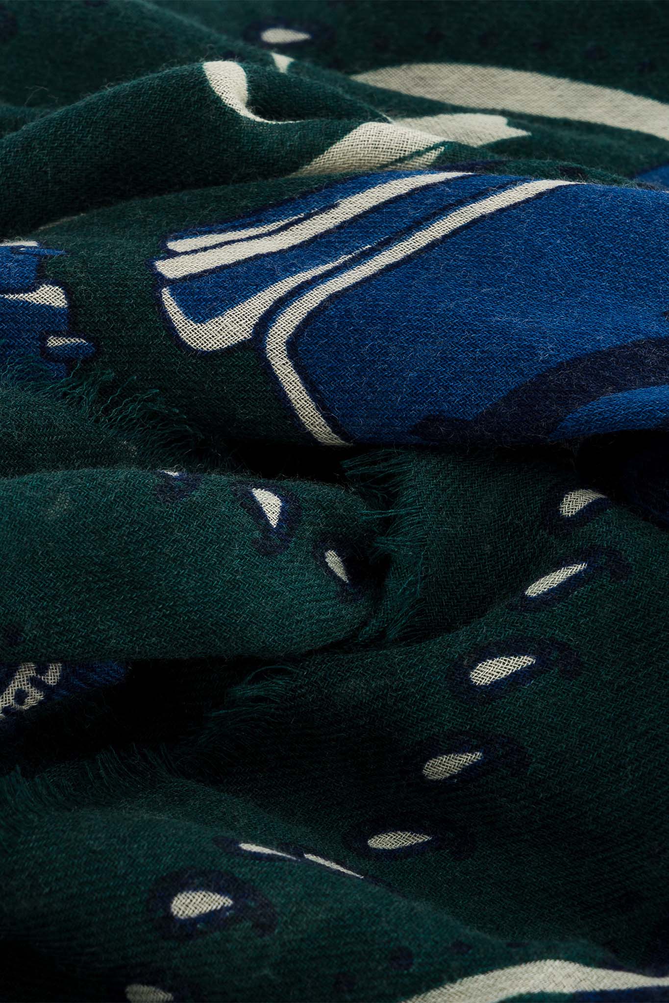 Jumping British Green LS