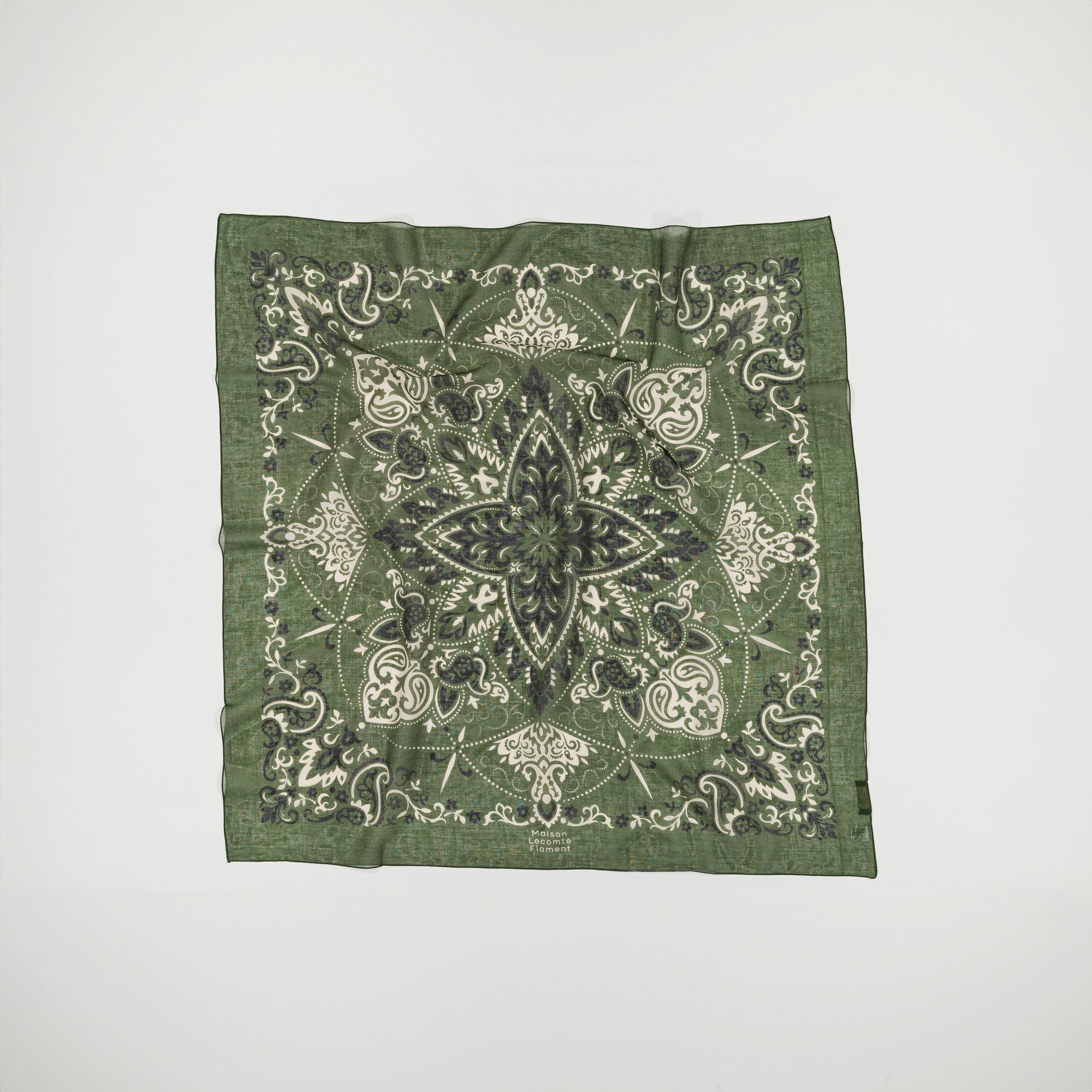 Large Foulard bandana vert forêt coton