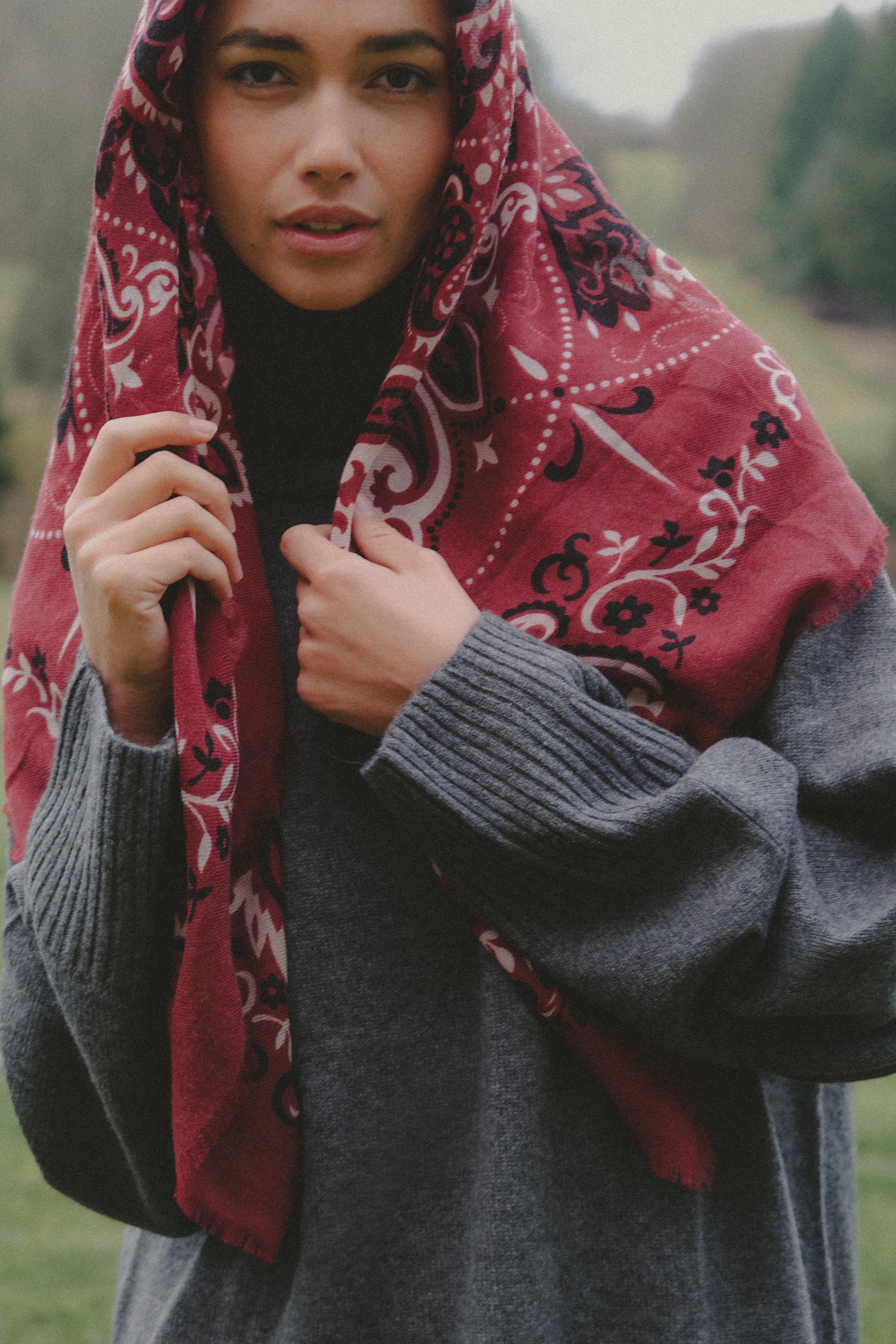 Burgundy bandana scarf LC