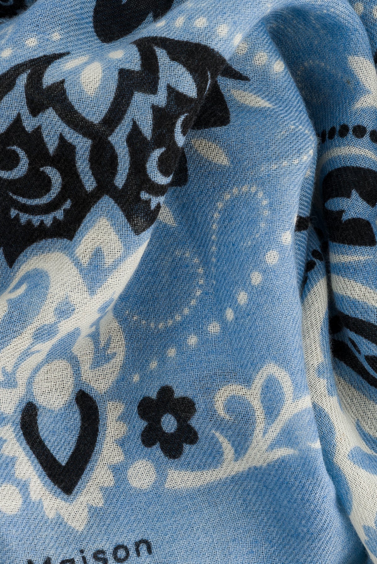 Riviera Bandana WC