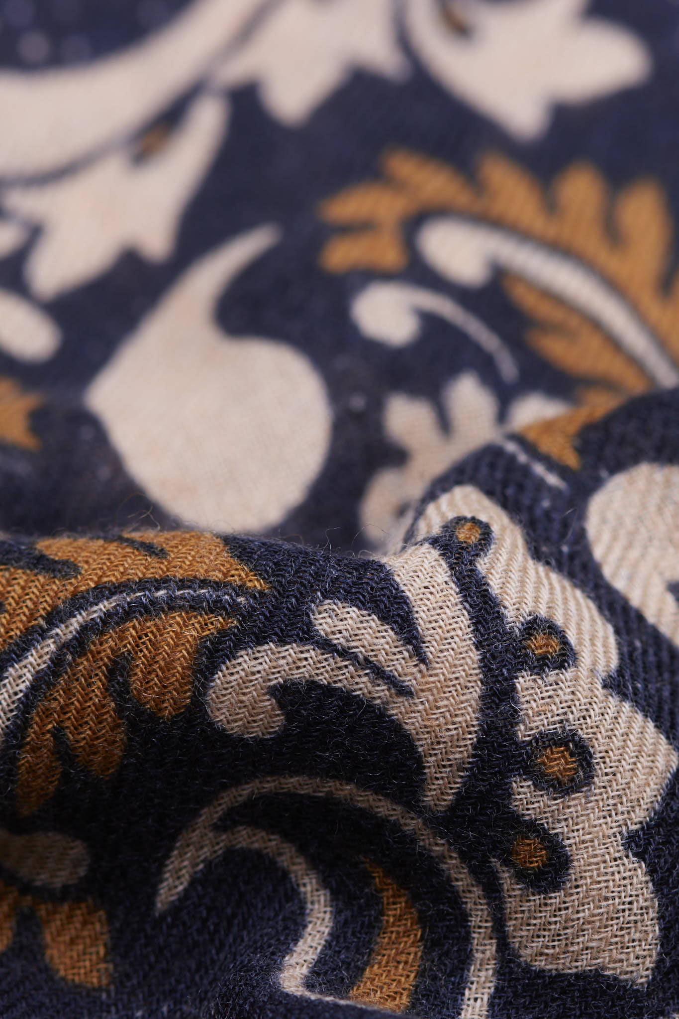 Bandana Flowers Navy WC