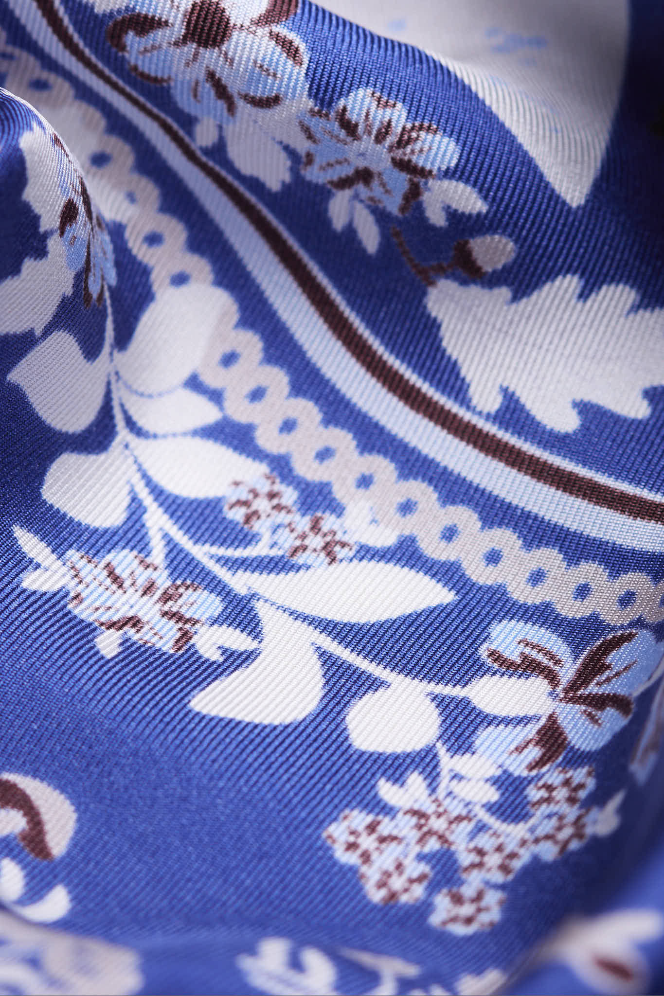 Small Scarf Retour de Forêt Frosty Blue Silk