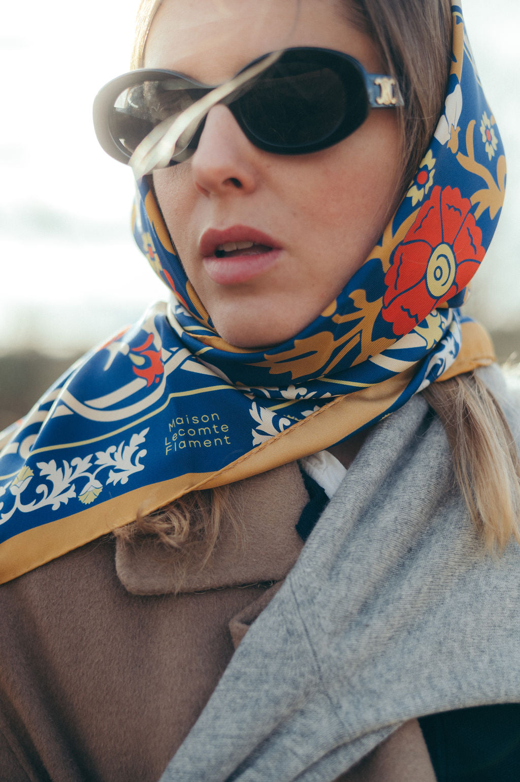 Marie-Antoinette navy silk